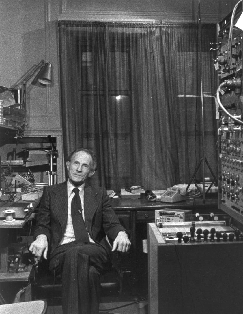 Karlis Osis in the ASPR laboratory.